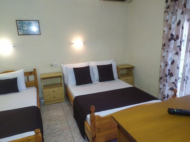 Imagen general del Hotel Villa Dimitris. Foto 16