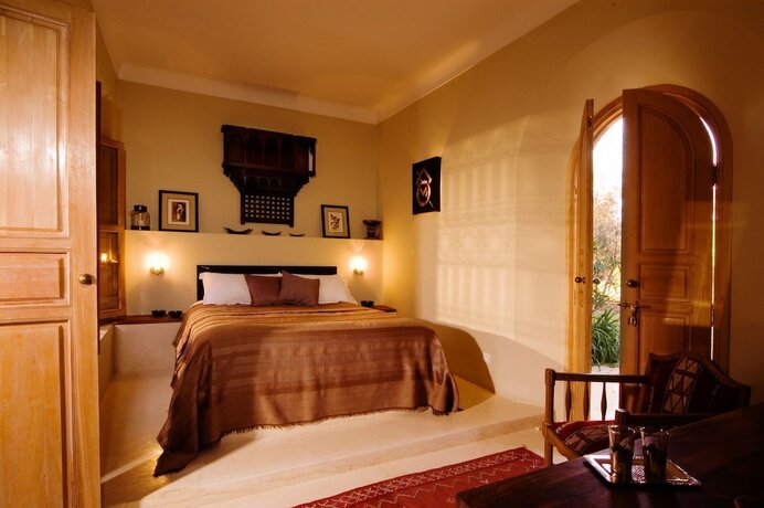 Imagen general del Hotel Villa Dinari. Foto 6
