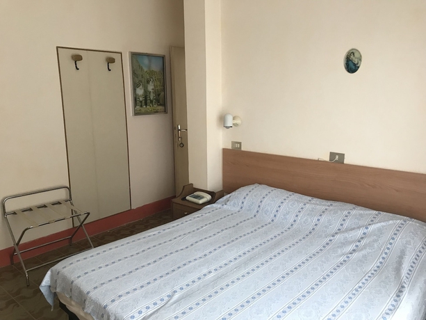 Imagen de la habitación del Hotel Villa Dionori. Foto 16