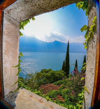 Imagen de los exteriores del Hotel Villa Dirce. Foto 11