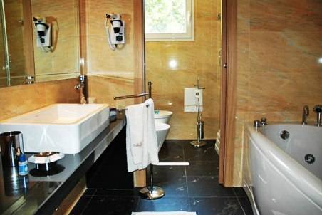 Imagen de la habitación del Hotel Villa Doimo. Foto 7