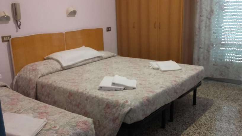 Imagen de la habitación del Hotel Villa Donati. Foto 4