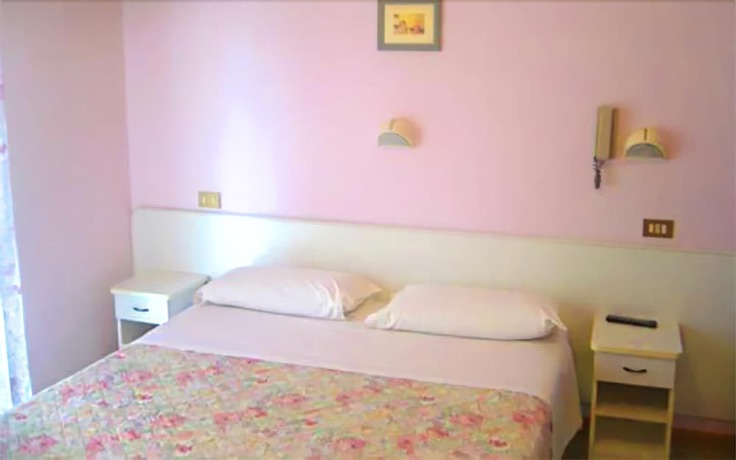 Imagen de la habitación del Hotel Villa Donati. Foto 9
