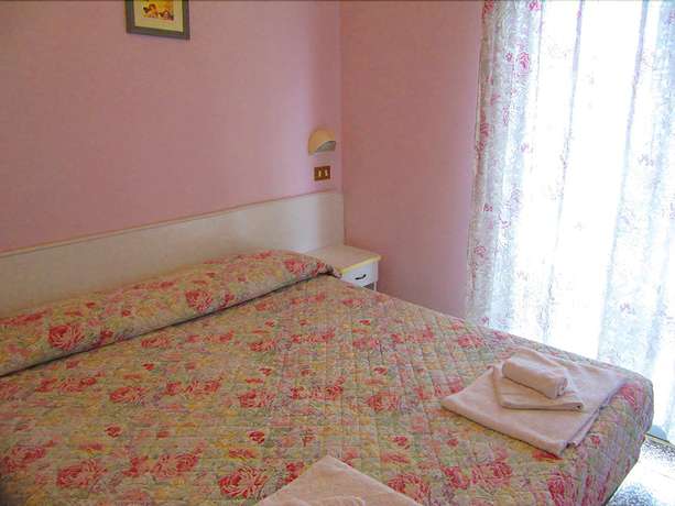 Imagen de la habitación del Hotel Villa Donati. Foto 12
