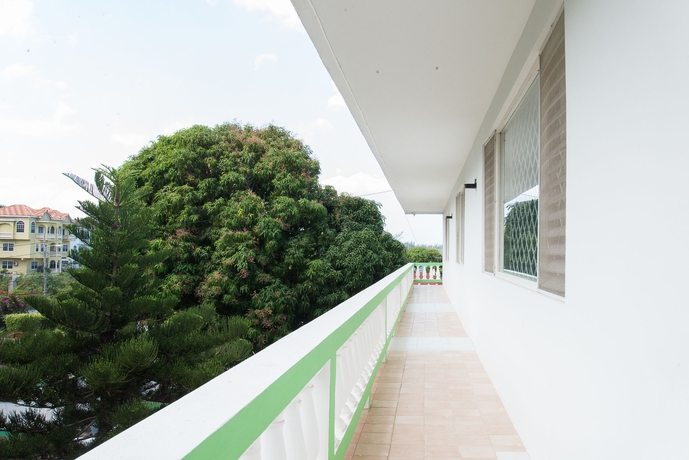 Imagen de la habitación del Hotel Villa Donna Inn. Foto 4