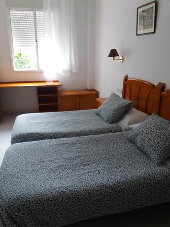 Imagen de la habitación del Hotel Villa Ducal Osuna. Foto 4