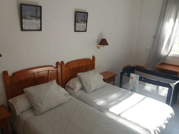 Imagen de la habitación del Hotel Villa Ducal Osuna. Foto 10