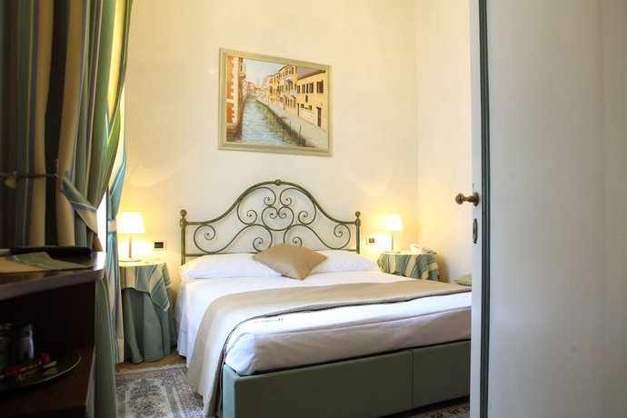 Imagen de la habitación del Hotel Villa Ducale, Dolo. Foto 2