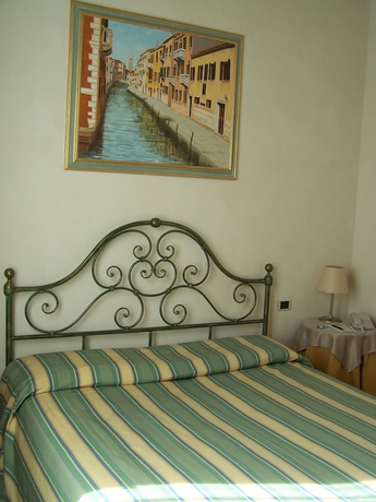Imagen de la habitación del Hotel Villa Ducale, Dolo. Foto 12