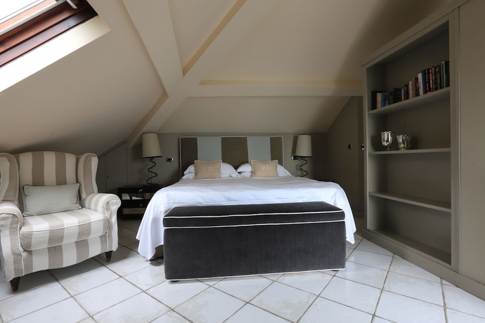 Imagen de la habitación del Hotel Villa Ducale. Foto 12