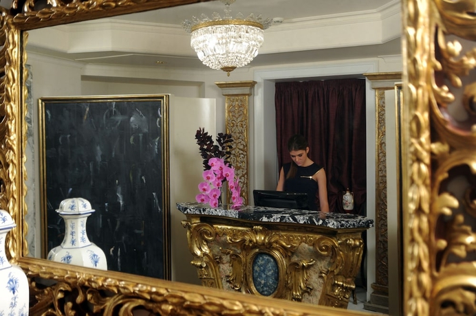 Imagen de los interiores del Hotel Villa Duse. Foto 19