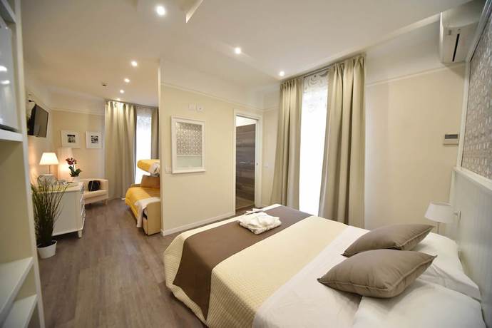 Imagen de la habitación del Hotel Villa Edda. Foto 11