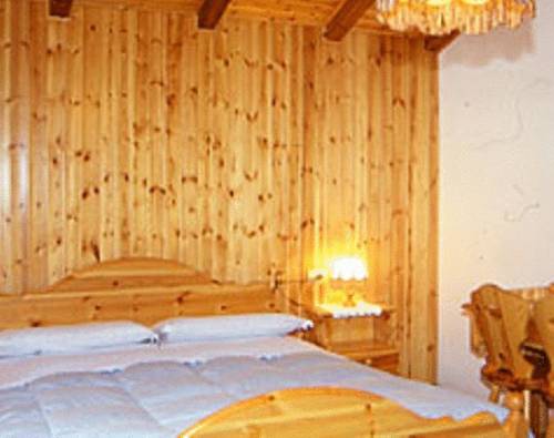 Imagen de la habitación del Hotel Villa Eden, Col di Rocca. Foto 4