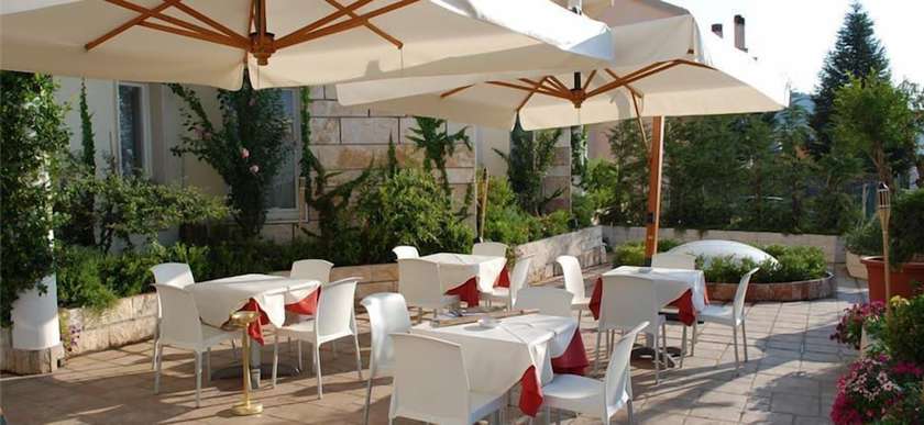 Imagen del bar/restaurante del Hotel Villa Eden, San Giovanni Rotondo. Foto 9