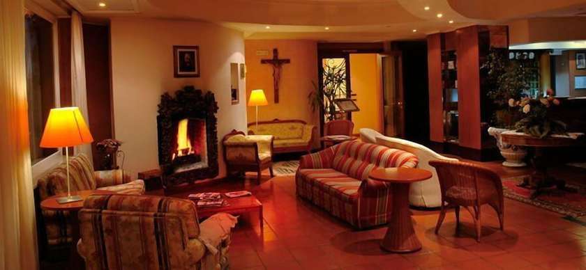 Imagen de los interiores del Hotel Villa Eden, San Giovanni Rotondo. Foto 20
