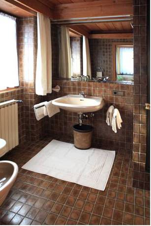 Imagen de la habitación del Hotel Villa Egger. Foto 10