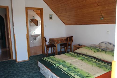 Imagen general del Hotel Villa Ekker. Foto 15