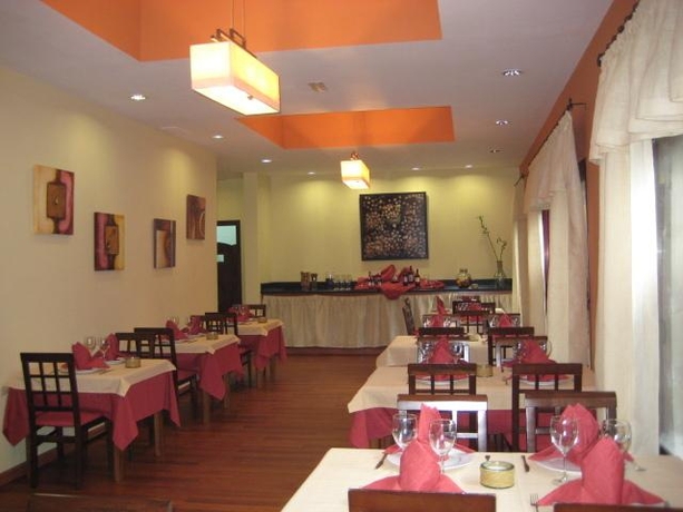 Imagen del bar/restaurante del Hotel Villa El Mocanal. Foto 3