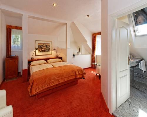 Imagen de la habitación del Hotel Villa Elben. Foto 9