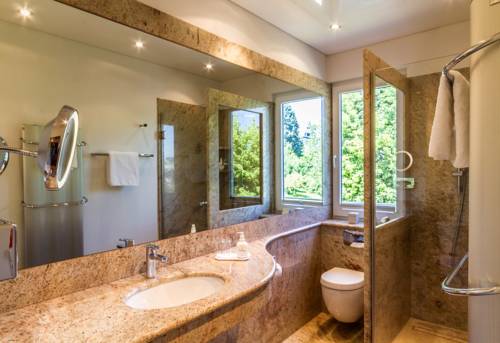 Imagen de la habitación del Hotel Villa Elben. Foto 12