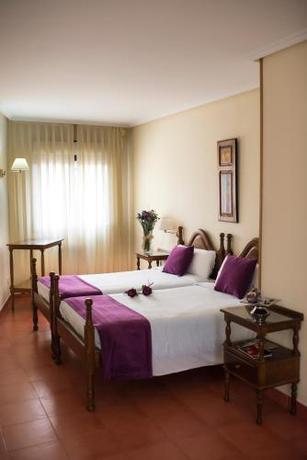 Imagen de la habitación del Hotel Villa Elciego. Foto 4