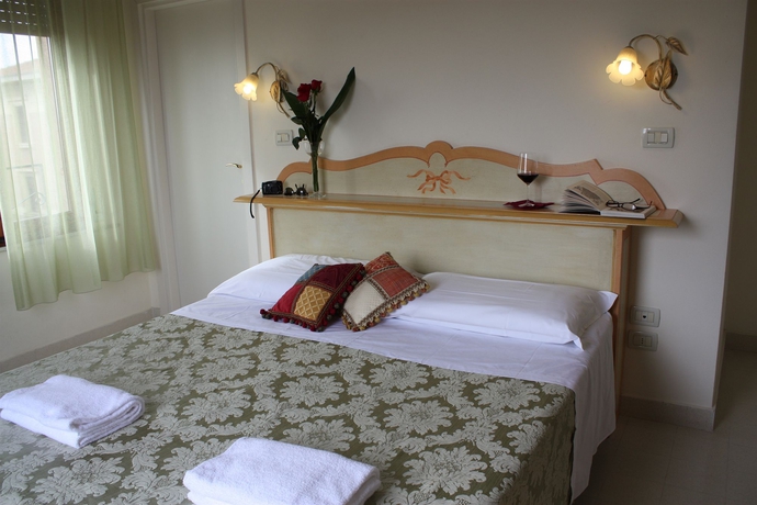 Imagen de la habitación del Hotel Villa Elda Boutique. Foto 11