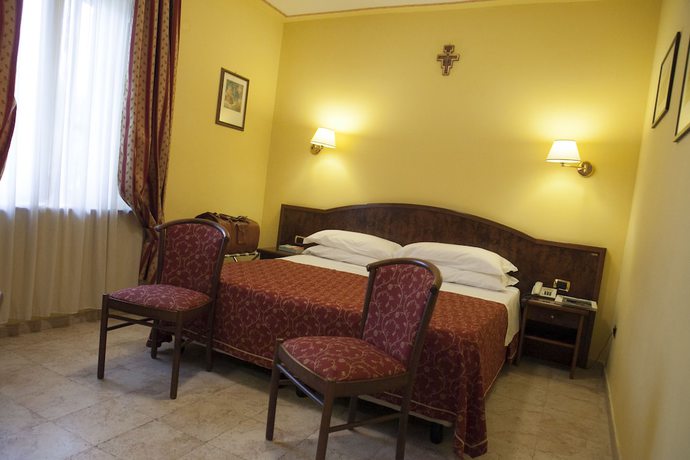 Imagen de la habitación del Hotel Villa Elda. Foto 4