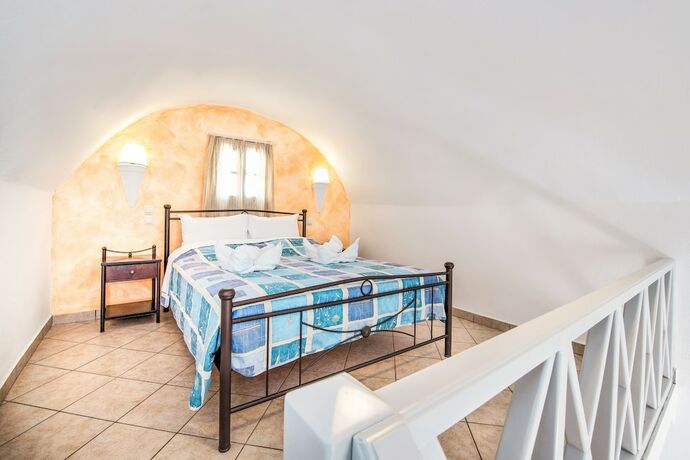 Imagen de la habitación del Hotel Villa Eleftheria. Foto 16
