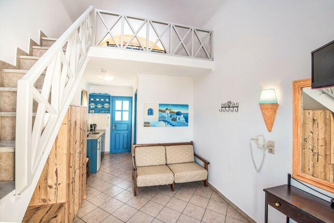 Imagen de la habitación del Hotel Villa Eleftheria. Foto 17