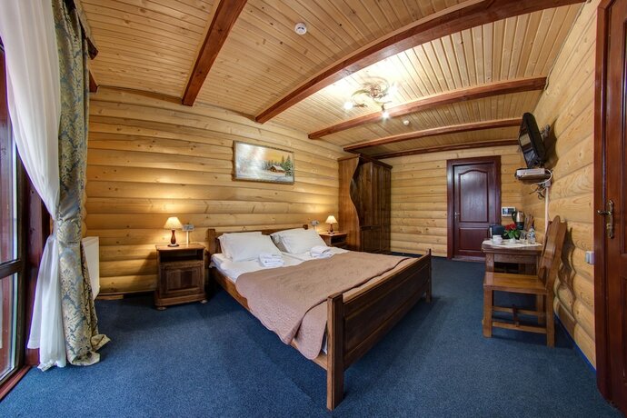 Imagen de la habitación del Hotel Villa Elena, Bukovel. Foto 15