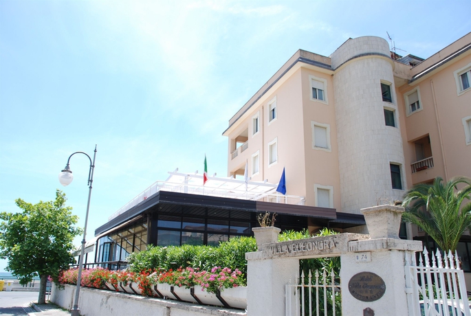 Imagen de los exteriores del Hotel Villa Eleonora. Foto 10