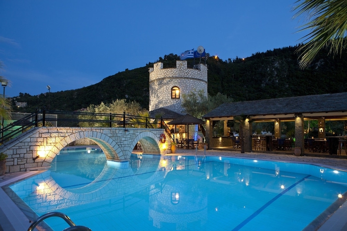 Imagen de la piscina del Hotel Villa Elia, Léucade. Foto 18