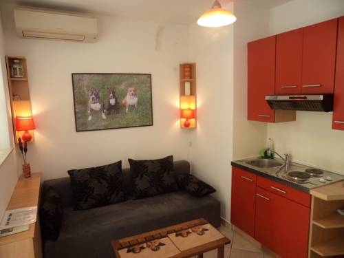 Imagen general del Hotel Villa Elly Apartments. Foto 8