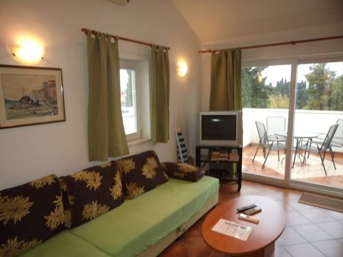 Imagen general del Hotel Villa Elly Apartments. Foto 9