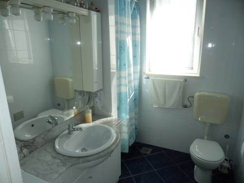 Imagen general del Hotel Villa Elly Apartments. Foto 15