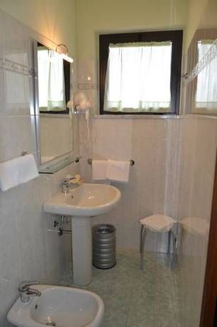Imagen de la habitación del Hotel Villa Elsa. Foto 12