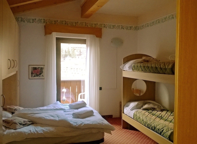 Imagen de la habitación del Hotel Villa Emma, Madonna di Campiglio. Foto 14