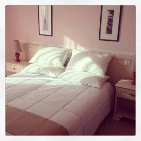 Imagen de la habitación del Hotel Villa Emma Malcesine. Foto 4