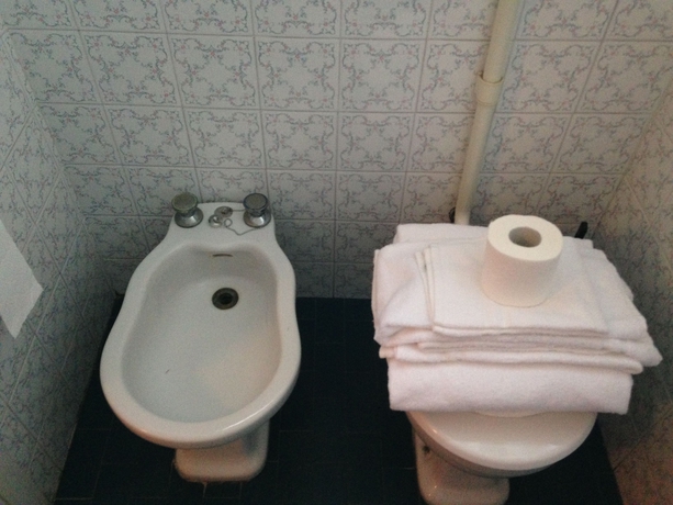 Imagen de la habitación del Hotel Villa Enea. Foto 7