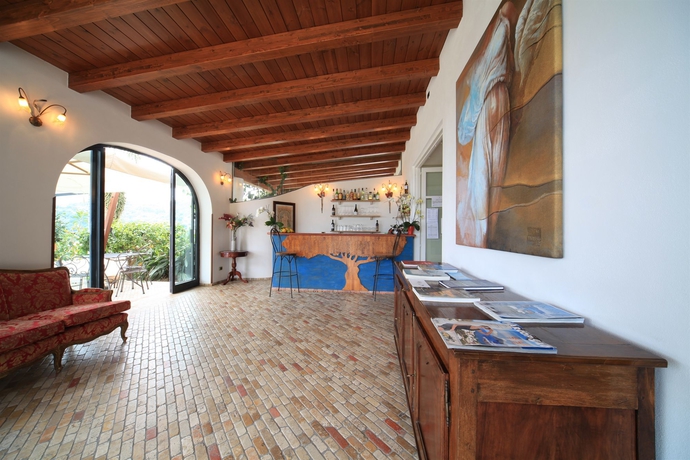 Imagen de los interiores del Hotel Villa Enrica - Aeolian Charme. Foto 14