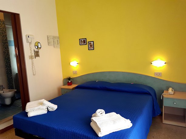 Imagen de la habitación del Hotel Villa Ersilia Rimini BandB. Foto 6