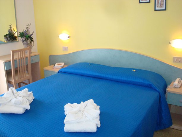 Imagen de la habitación del Hotel Villa Ersilia Rimini BandB. Foto 7