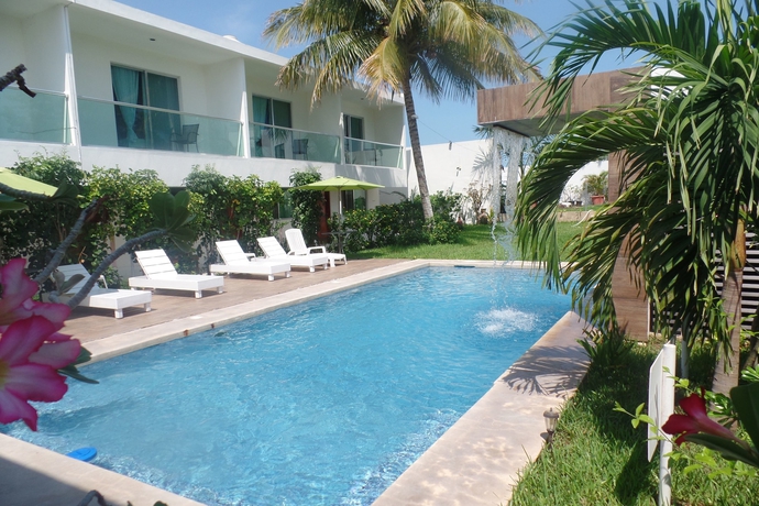 Imagen de la piscina del Hotel Villa Escondida Campeche. Foto 19