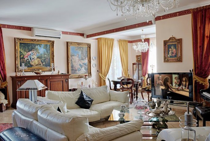 Imagen general del Hotel Villa Esmeralda. Foto 11