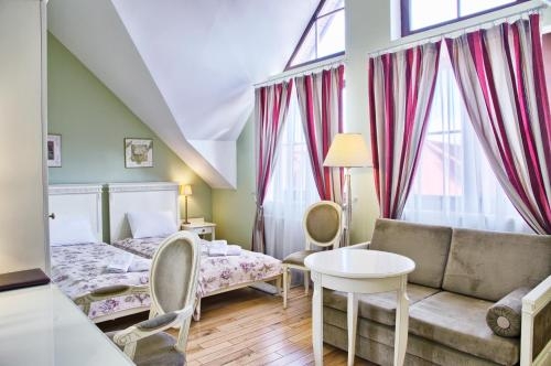 Imagen de la habitación del Hotel Villa Estera - and Restauracja. Foto 7