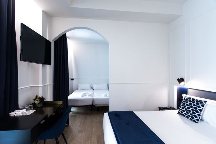 Imagen de la habitación del Hotel Villa Eugenia, San Sebasti&aacute;n. Foto 10