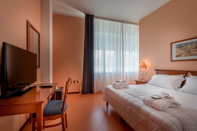 Imagen general del Hotel Villa Eur - Parco Dei Pini. Foto 8