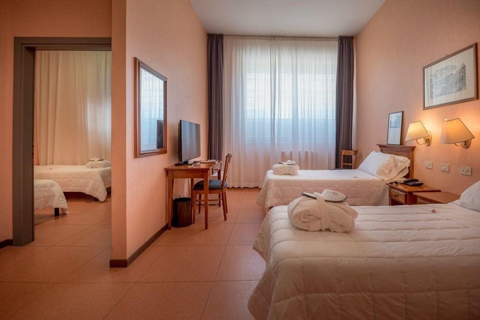 Imagen general del Hotel Villa Eur - Parco Dei Pini. Foto 9