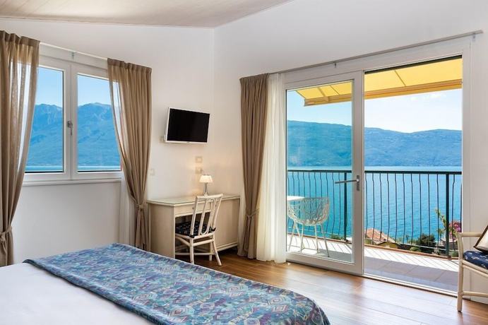 Imagen de la habitación del Hotel Villa Europa. Foto 9