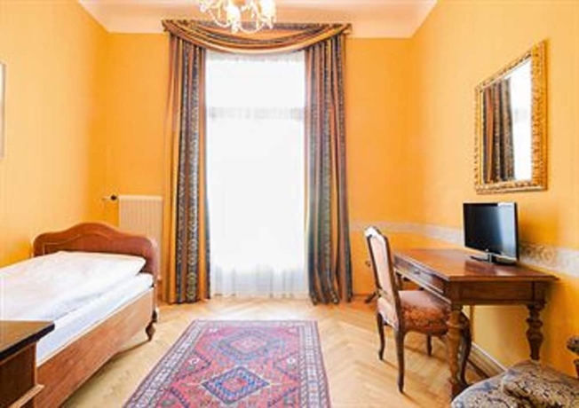 Imagen de la habitación del Hotel Villa Excelsior Kurhaus. Foto 5